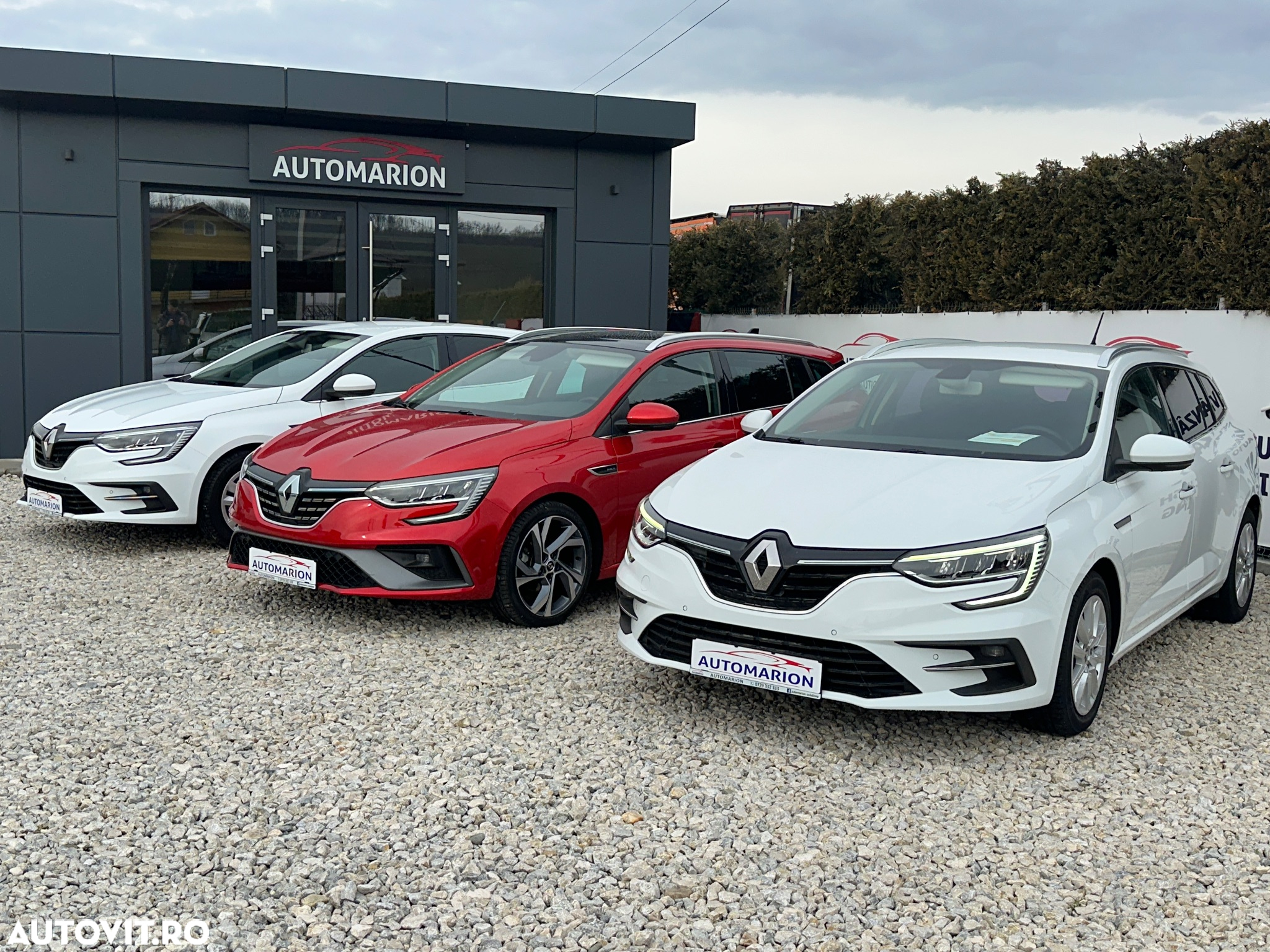 Renault Megane Blue dCi 116 Life - 10