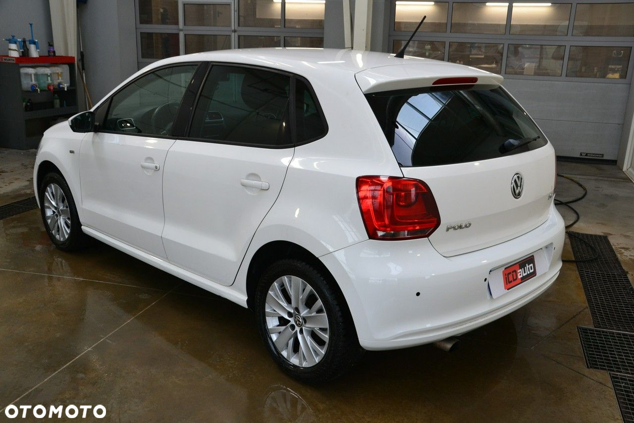 Volkswagen Polo - 5