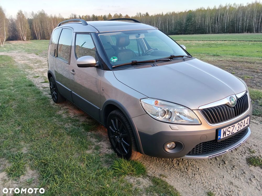 Skoda Roomster 1.2 TSI Scout PLUS EDITION - 4