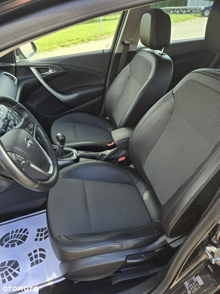 Opel Astra 2013