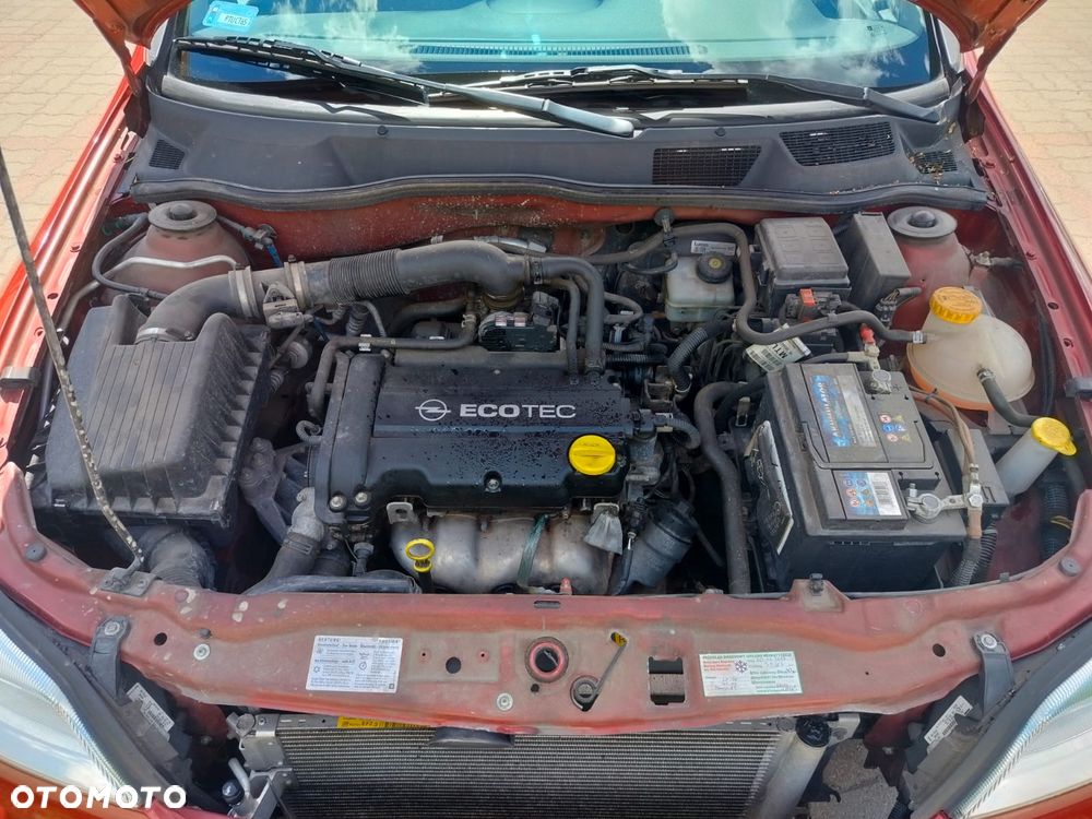 Opel Astra 1.4 - 12