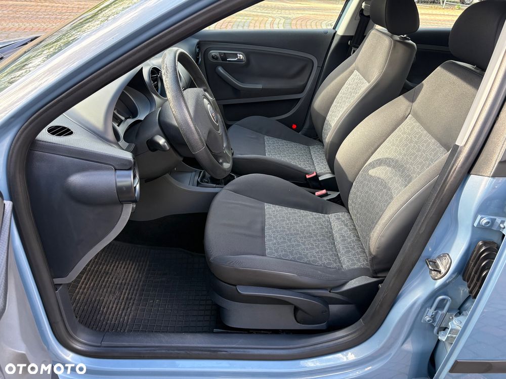Seat Ibiza 1.4 16V Sport - 20