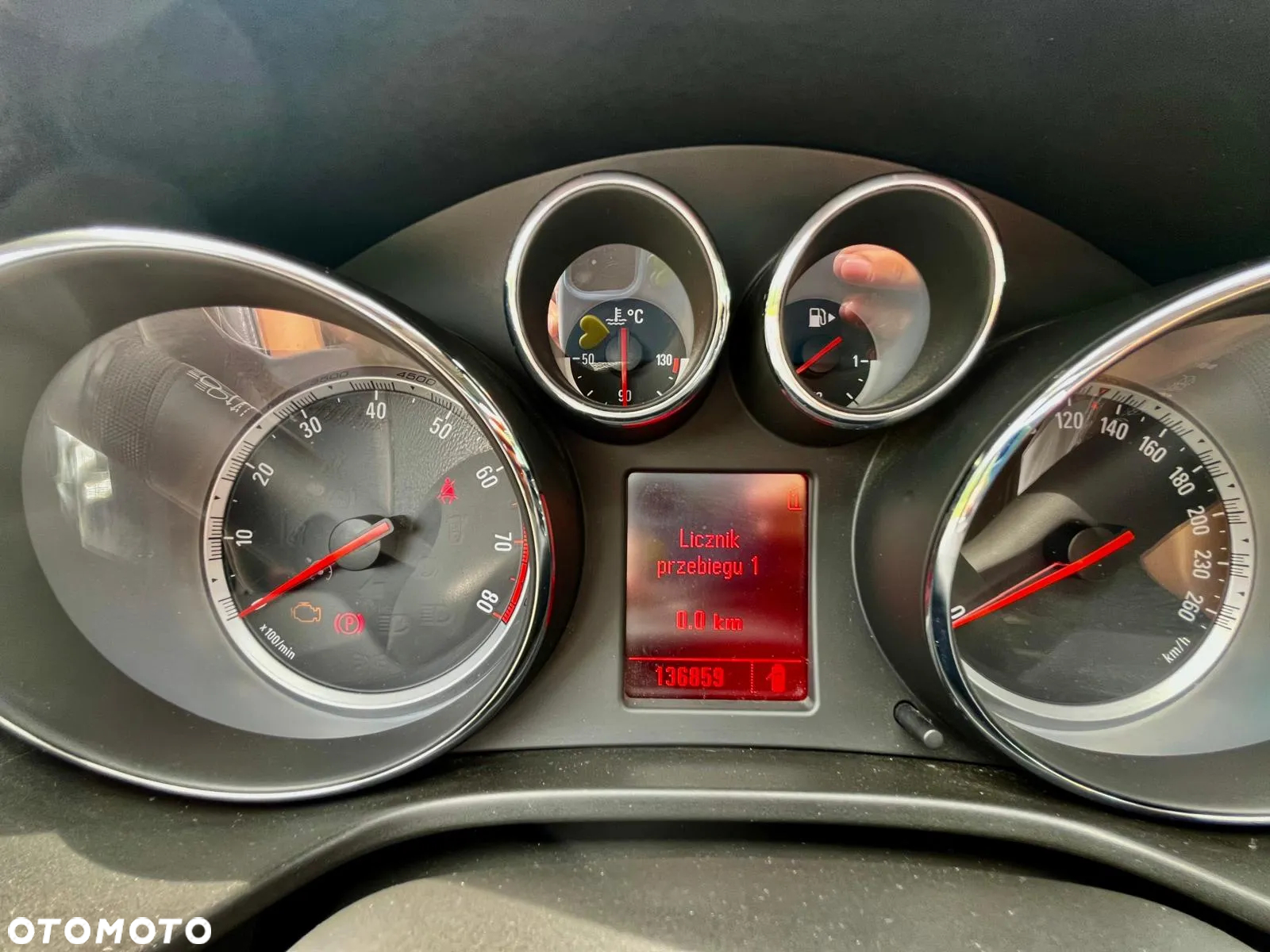 Opel Insignia - 8