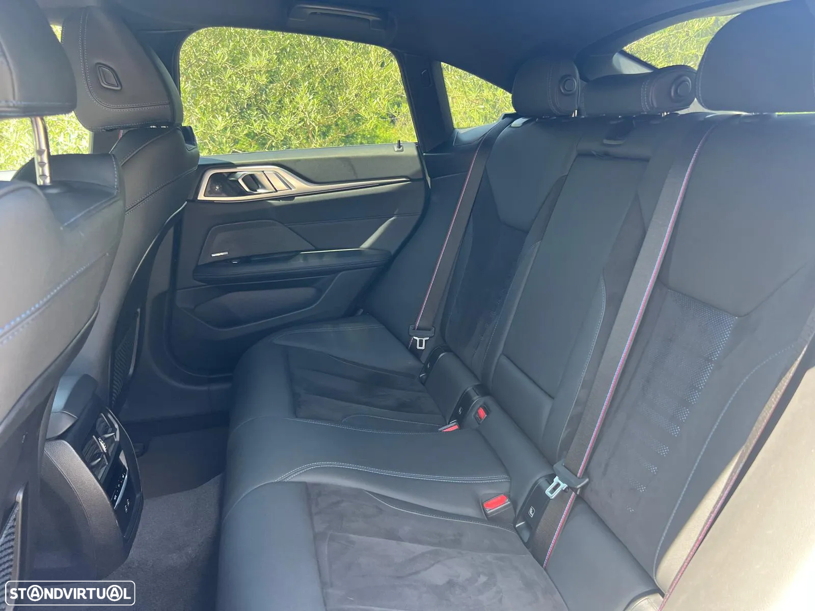 BMW i4 eDrive40 Pack Desportivo M - 28