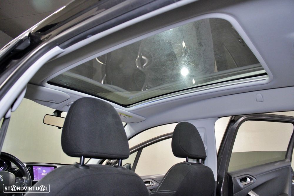 Peugeot 2008 1.2 PureTech Style EAT6 - 20