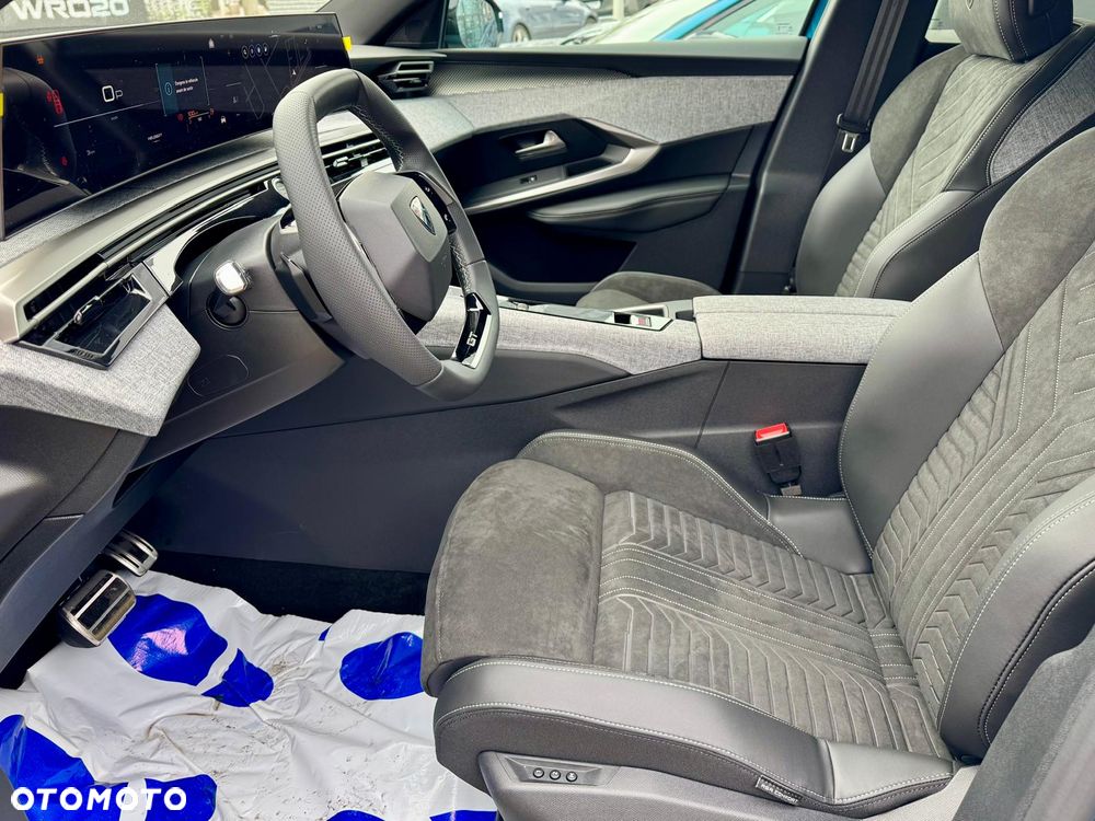 Peugeot 3008 1.2 PureTech mHEV GT E-DCS6 - 12