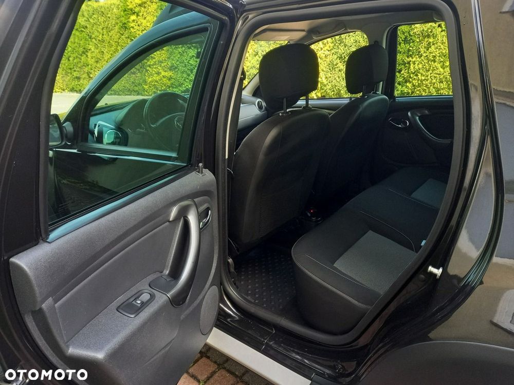Dacia Duster 1.6 SCe Urban Explorer S&S - 25