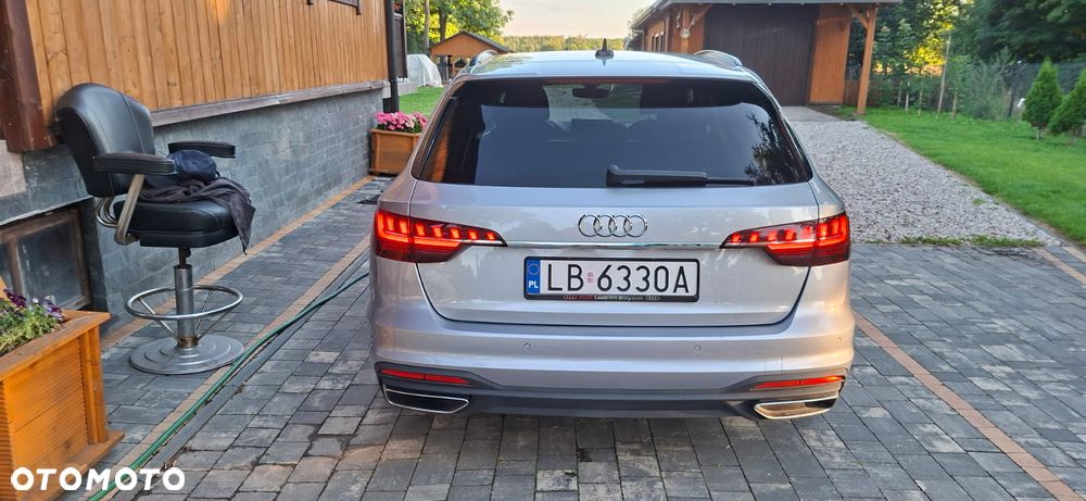 Audi A4 Avant - 16
