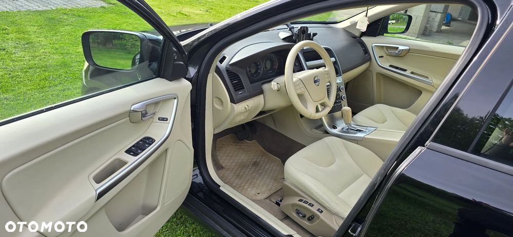 Volvo XC 60 - 10