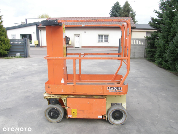 JLG 1230ES 2012 podnośnik 5,60m sprowadzony