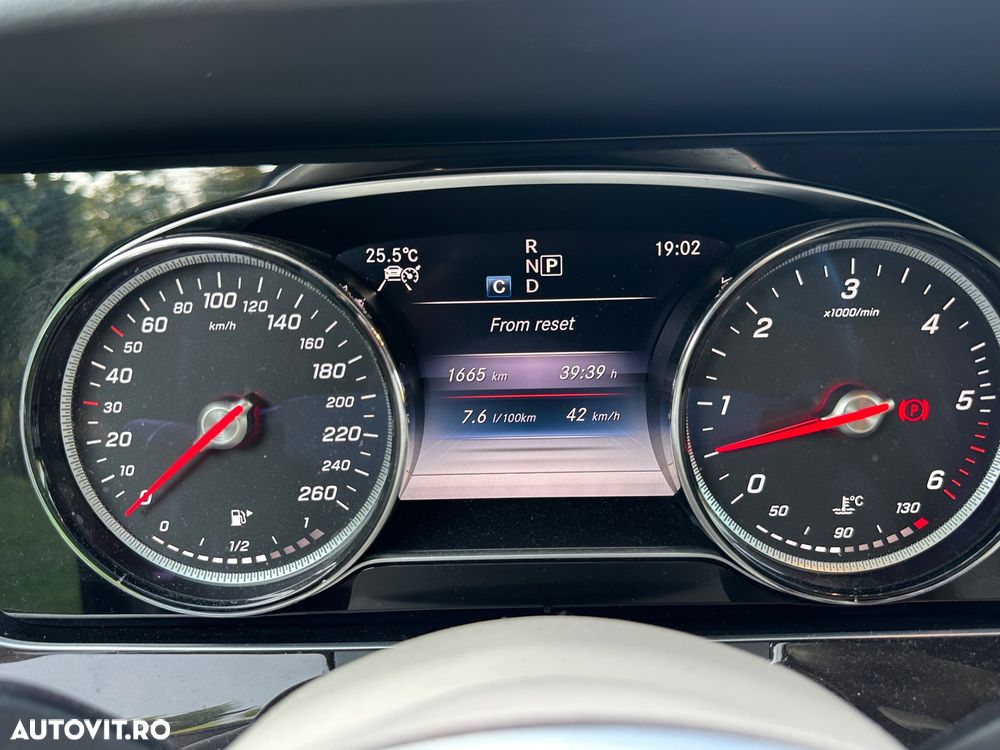 Mercedes-Benz CLS - 9