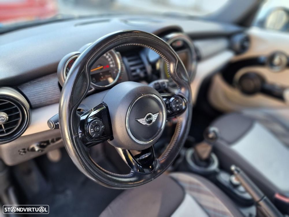 MINI 5 Portas Cooper D - 39