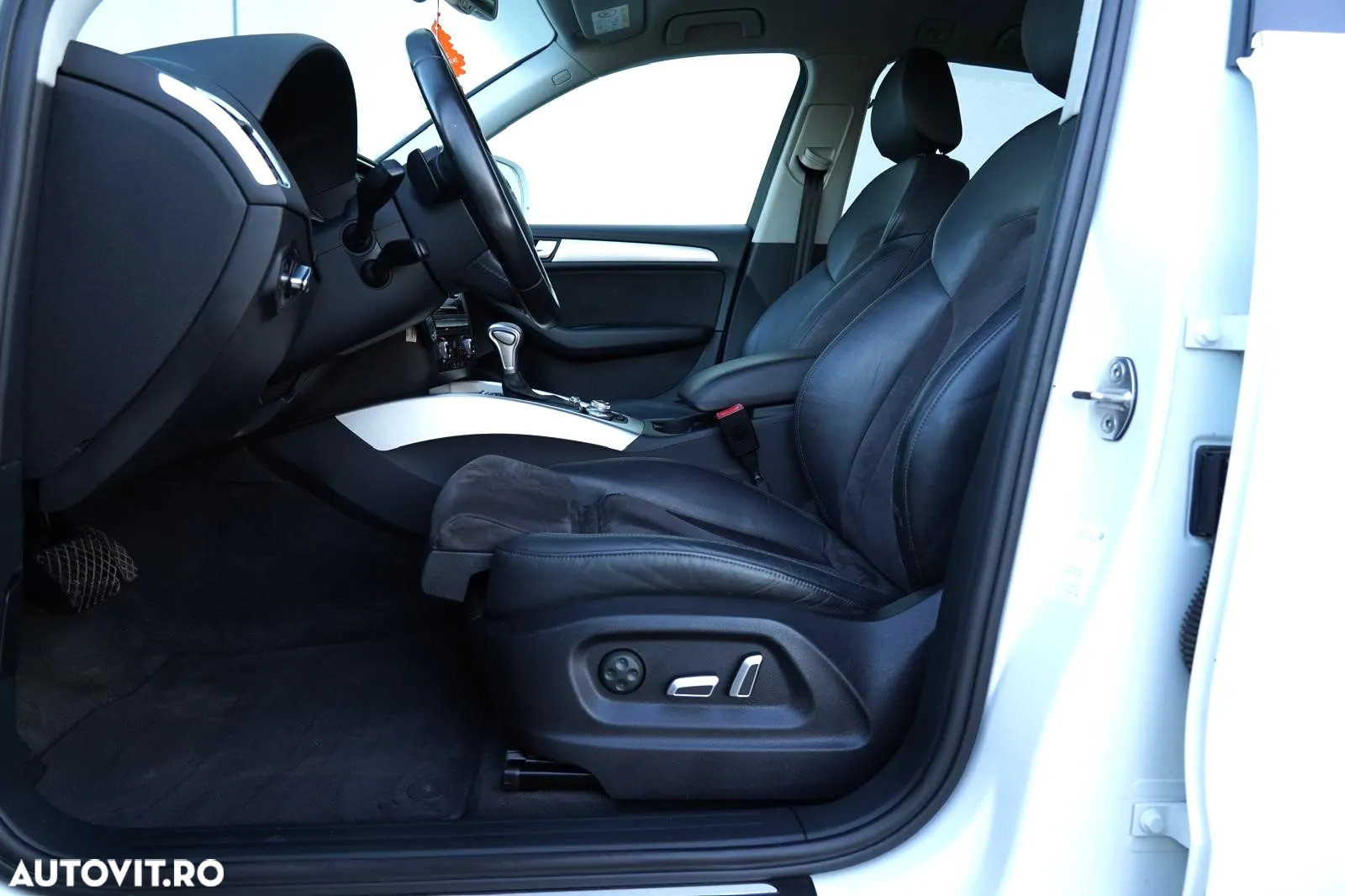 Audi Q5 2.0 TDI Quattro S tronic - 23
