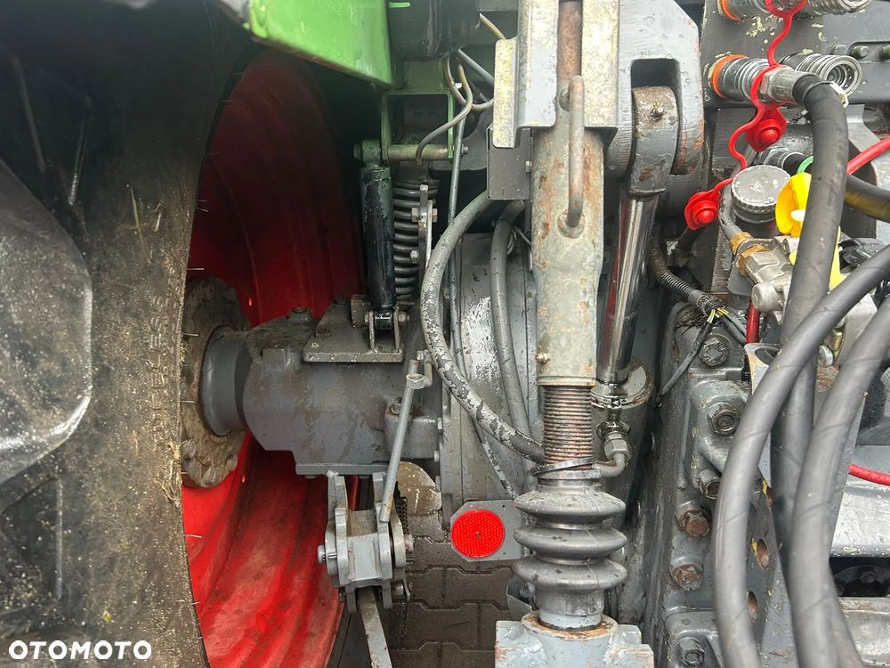 Fendt FAVORIT 818 - 24