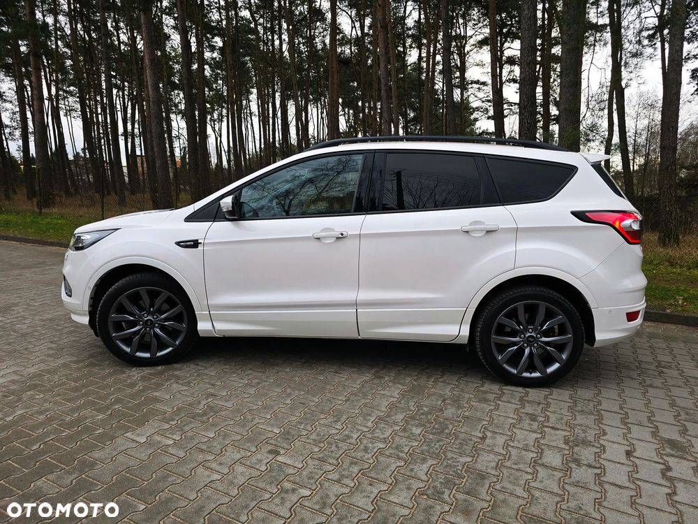 Ford Kuga 2.0 TDCi 4x4 ST-Line - 32