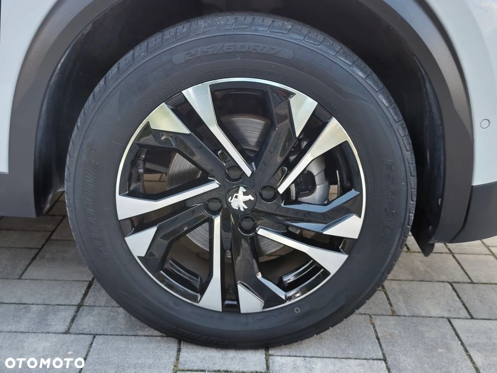 Peugeot 2008 - 18