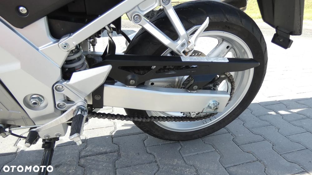 Suzuki SV - 14