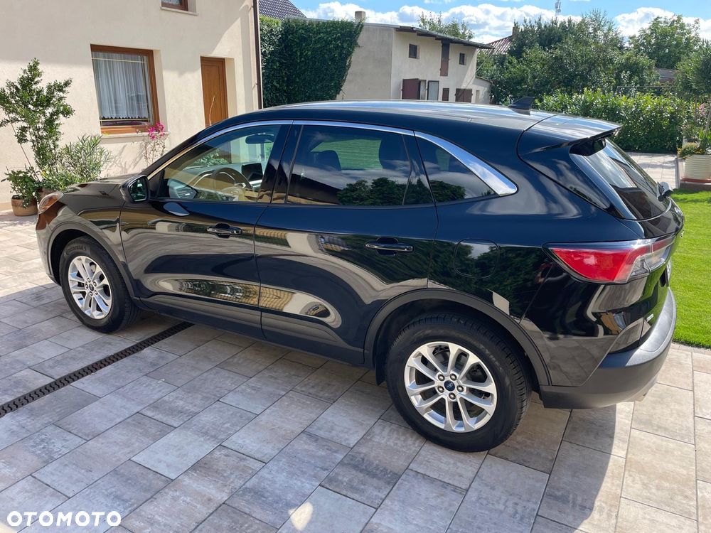 Ford Kuga - 21