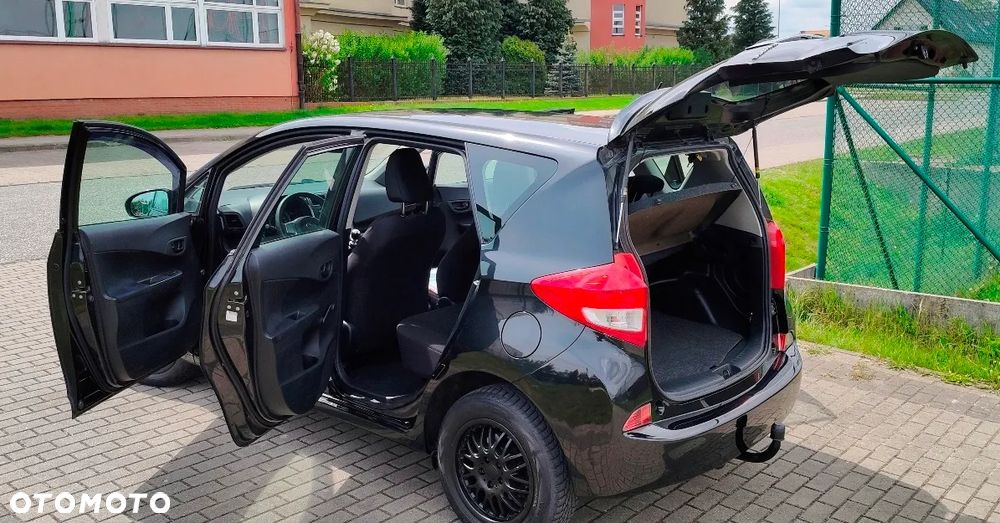 Subaru Trezia 1.3i Active - 14