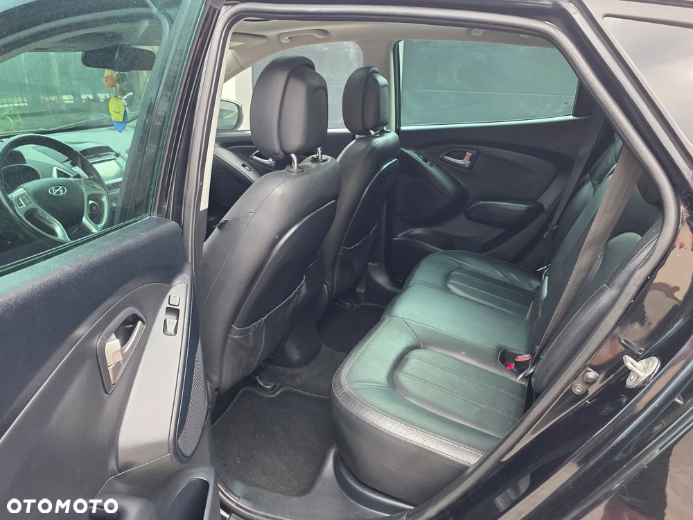 Hyundai ix35 2.0 CRDi 4WD Automatik Premium - 13