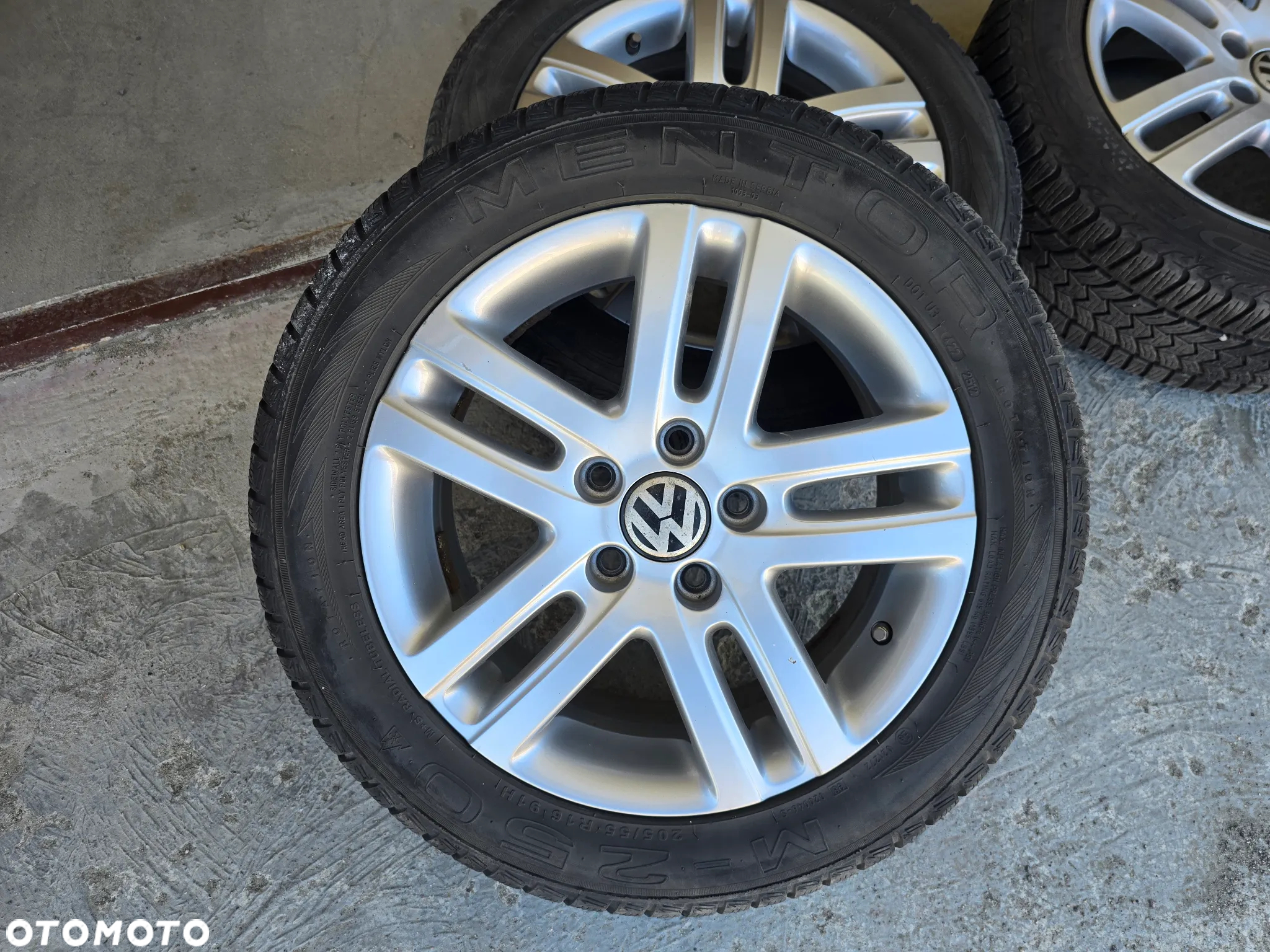 Volkswagen Golf Sportsvan 2.0 TDI (BlueMotion Technology) Highline - 31