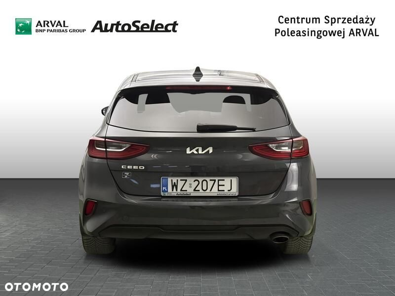 Kia Ceed 1.5 T-GDI Business Line DCT - 6