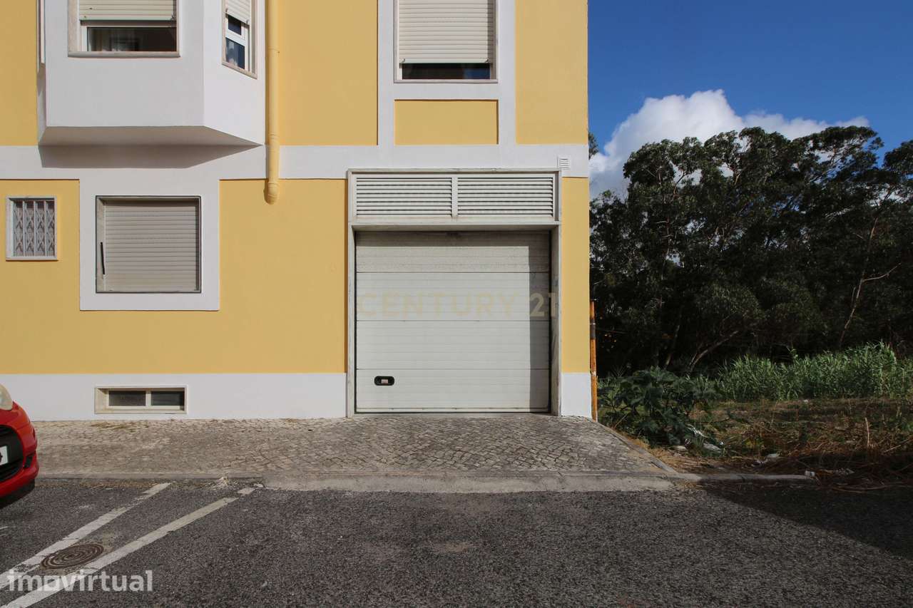 Apresento-lhe um acolhedor apartamento para arrendar em Rio de Mouro, - Grande imagem: 2/23