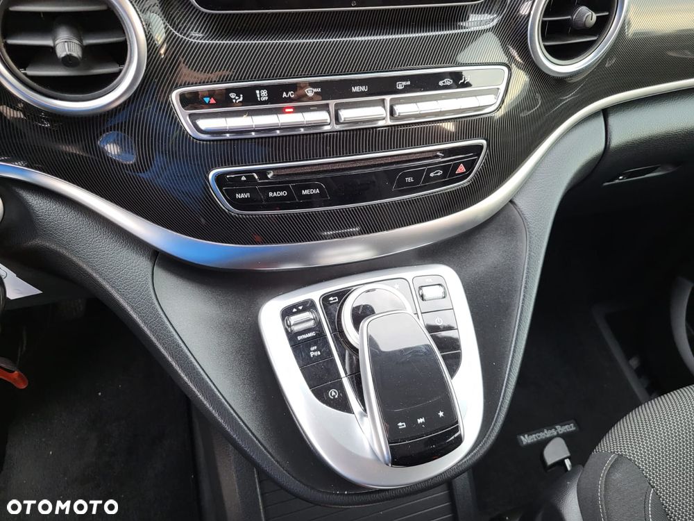 Mercedes-Benz Klasa V 250 (BlueTEC) d 7G-Tronic (d³ugi) - 22