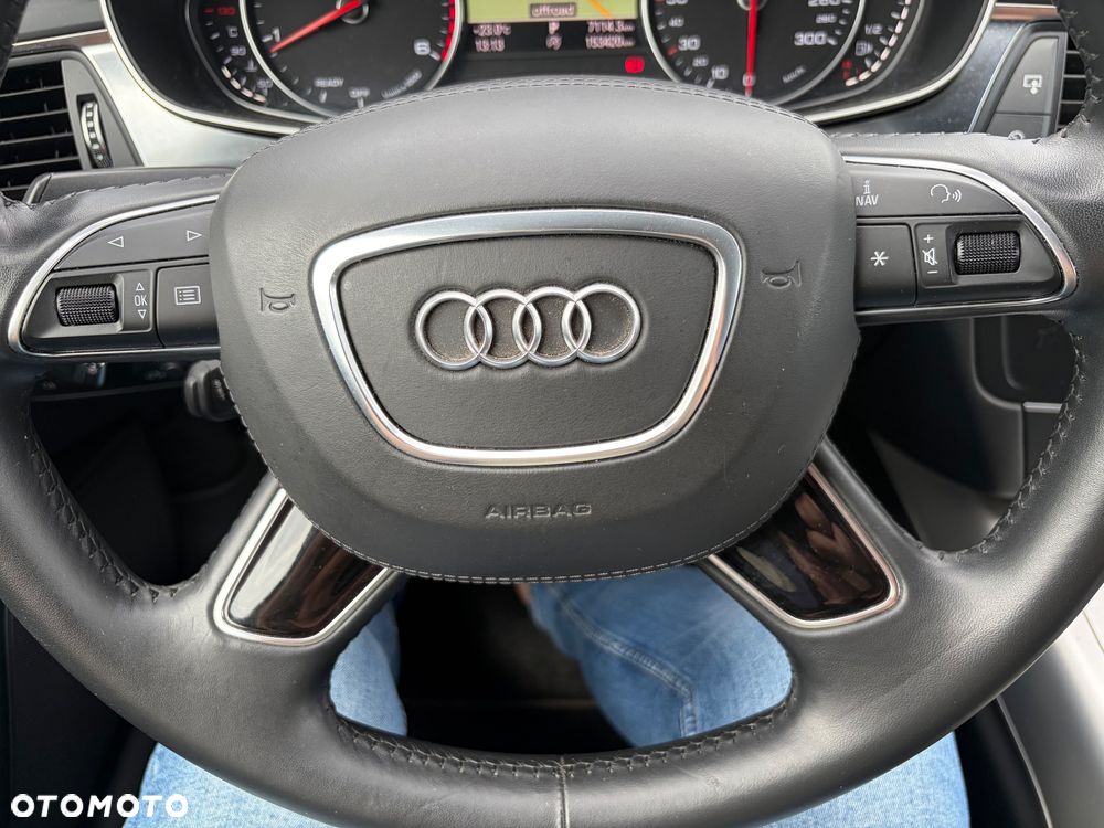 Audi A6 Avant 2.0 TDI Ultra S tronic - 15