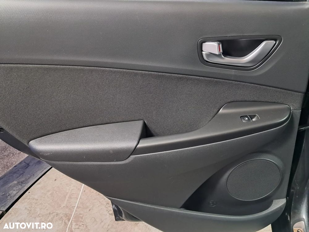 Hyundai KONA 1.0 T-GDI 120 CP 6MT 2WD Comfort - 25