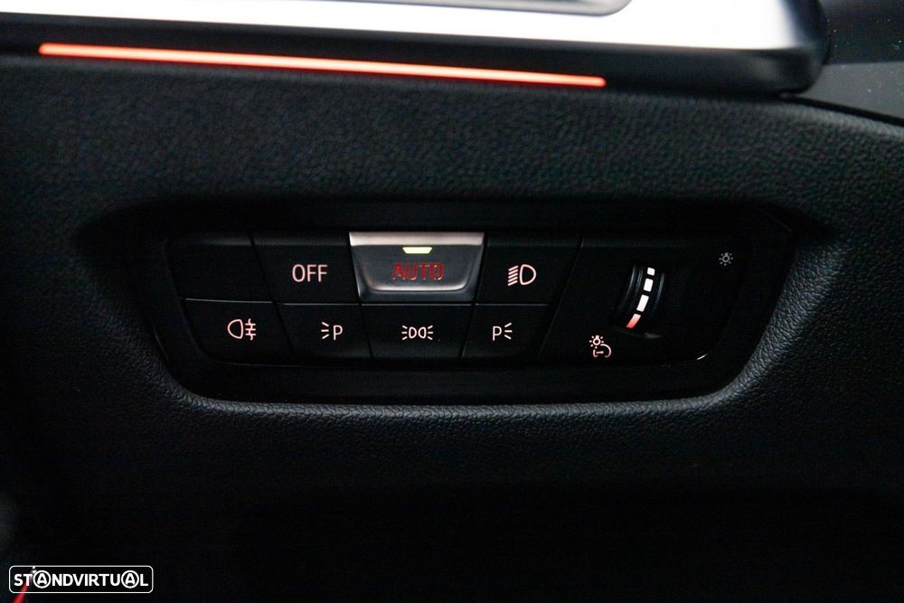BMW 320 e Pack M Auto - 22