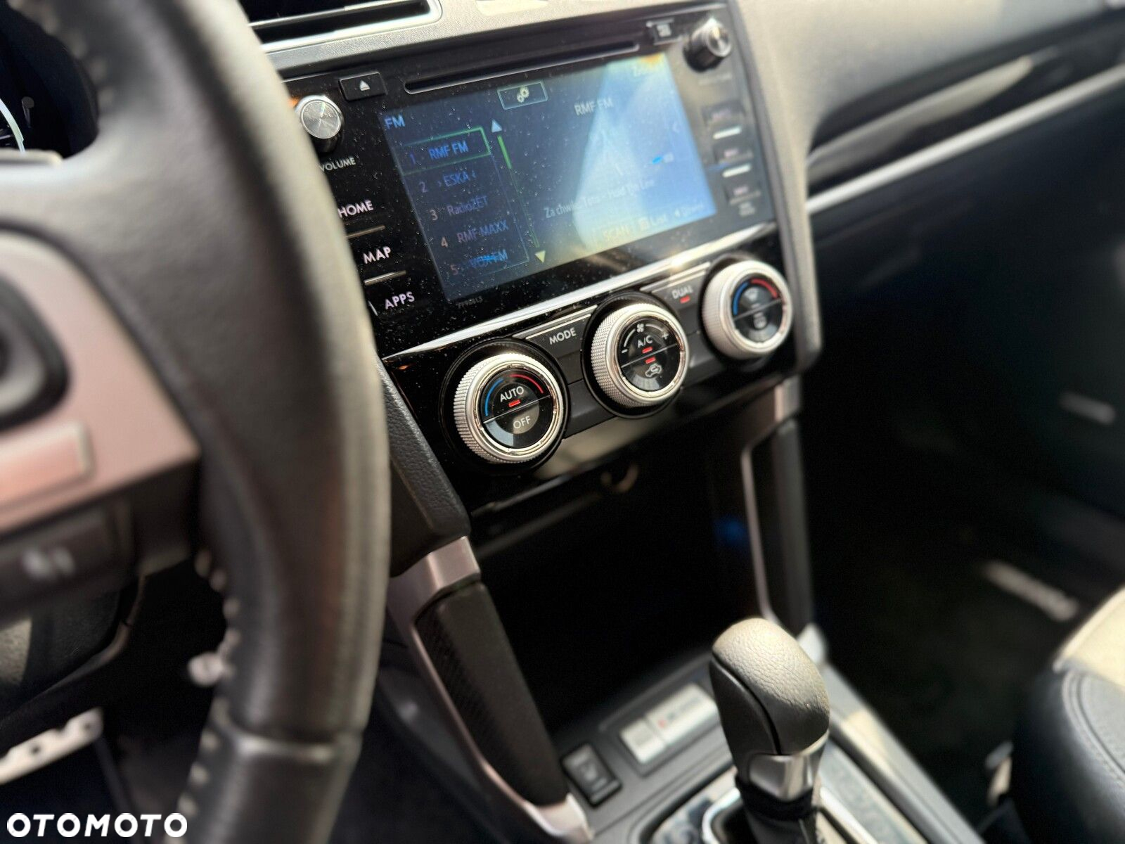 Subaru Forester 2.0 XT Platinum Lineartronic - 24