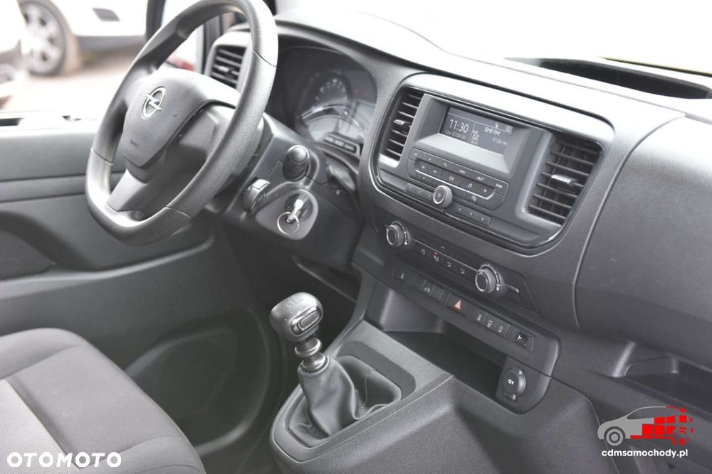 Opel Vivaro - 21