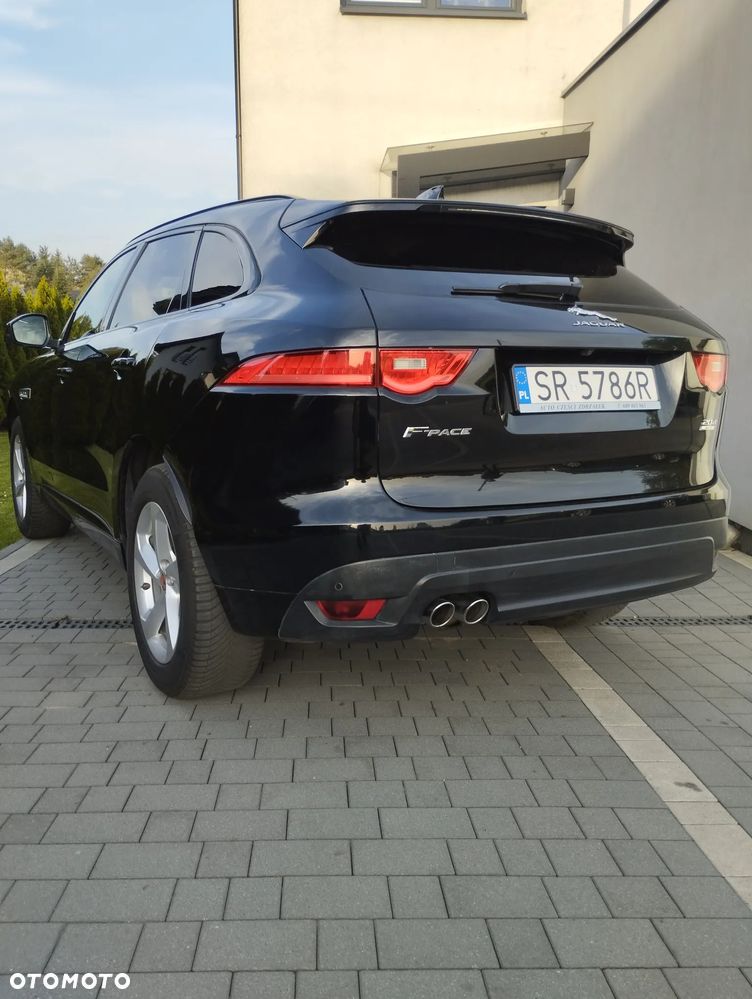 Jaguar F-Pace 20d AWD R-Sport - 10