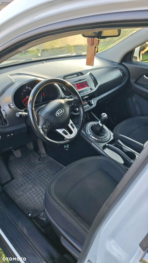 Kia Sportage - 13