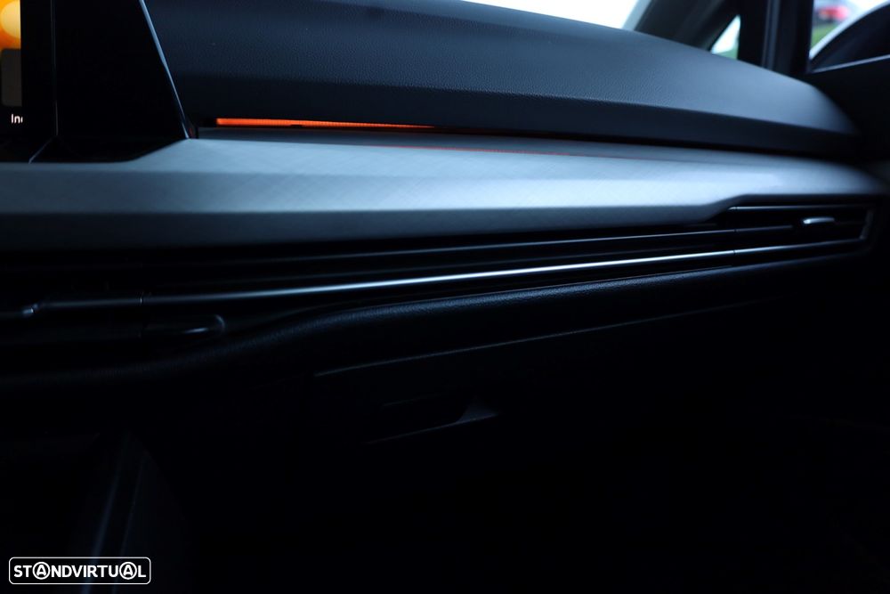 VW Golf 1.0 TSI Life - 42