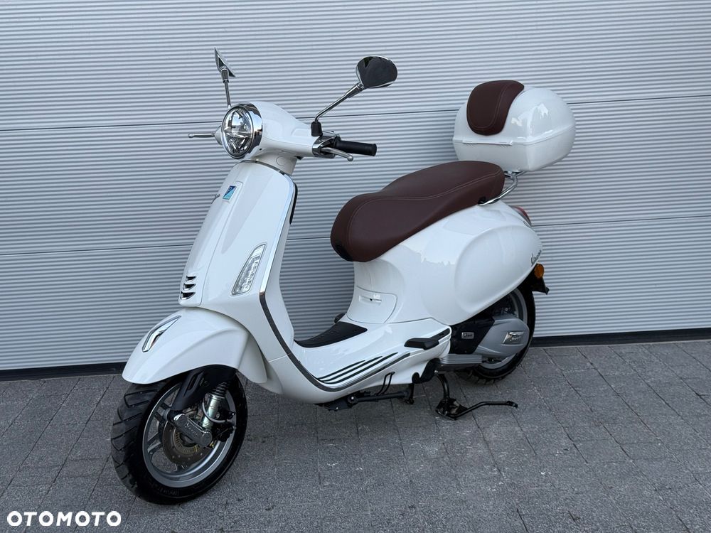 Vespa Primavera - 34