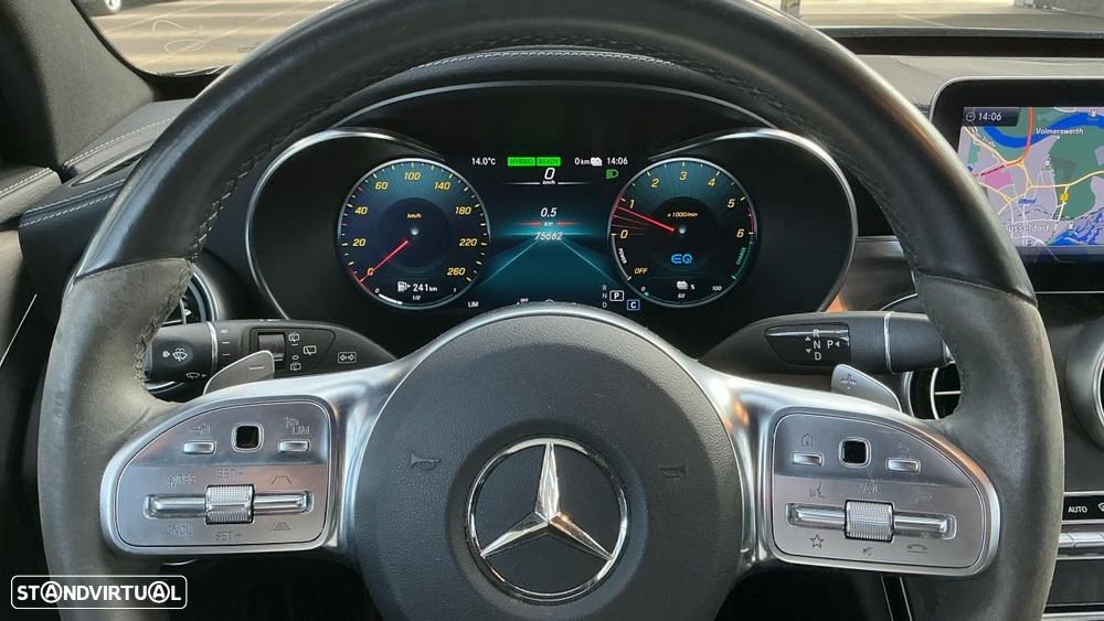 Mercedes-Benz C 300 de AMG Line - 3