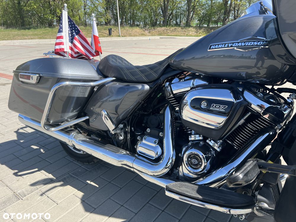 Harley-Davidson Touring Road Glide - 6