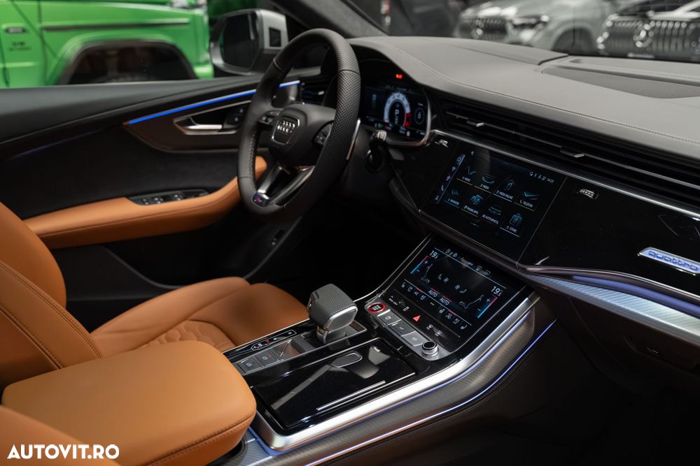 Audi RS Q8 - 37
