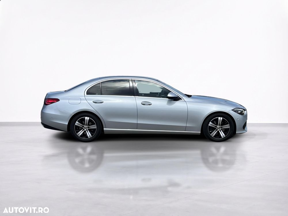 Mercedes-Benz C 200 MHEV - 8