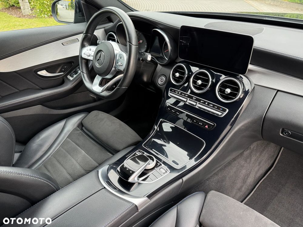 Mercedes-Benz Klasa C 300 e 9G-TRONIC AMG Line - 19