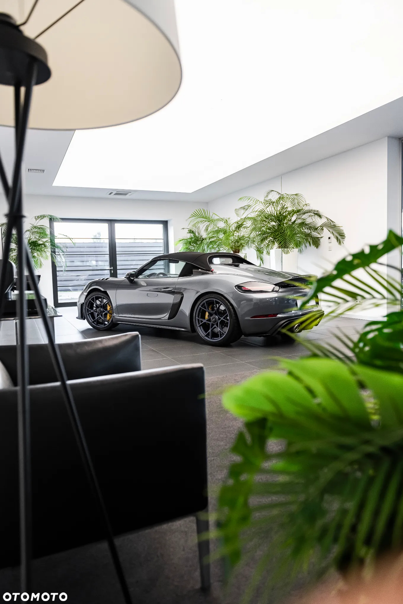 Porsche 718 Spyder - 29