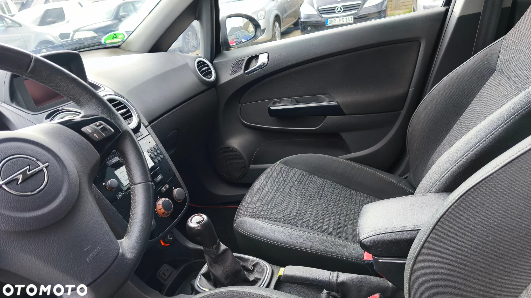 Opel Corsa - 16