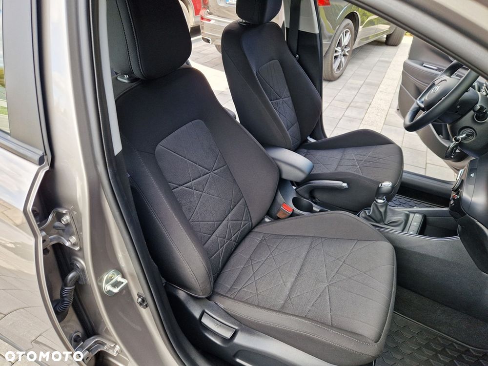 Hyundai Bayon 1.2 Select - 19