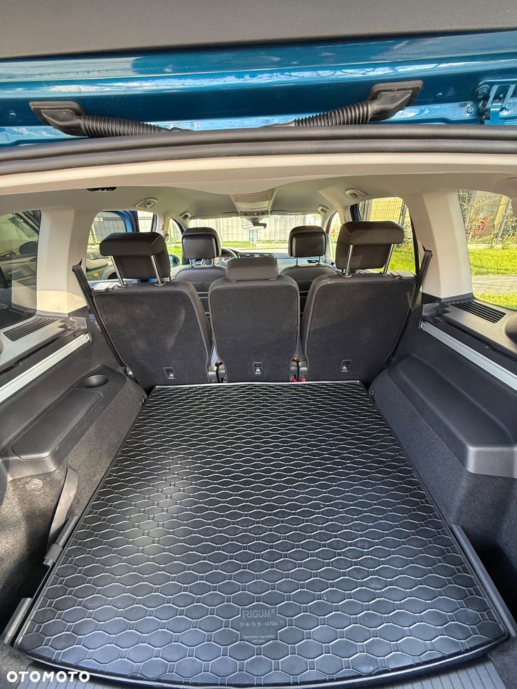 Volkswagen Touran 2.0 TDI SCR DSG ACTIVE - 15