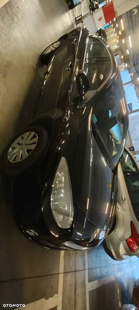 Renault Fluence 1.6 16V Expression Euro5 - 4