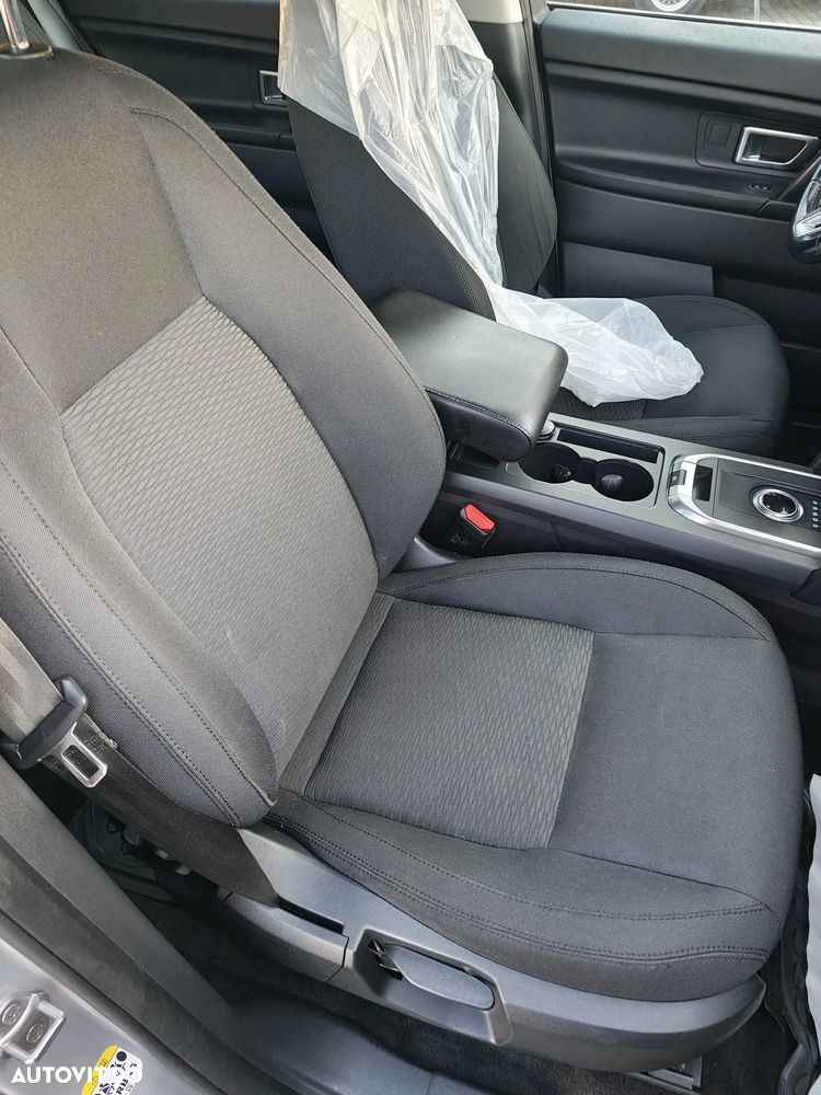 Land Rover Discovery Sport 2.0 l TD4 HSE Aut. - 6