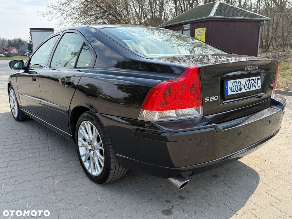 Volvo S60 D5 Summum - 10