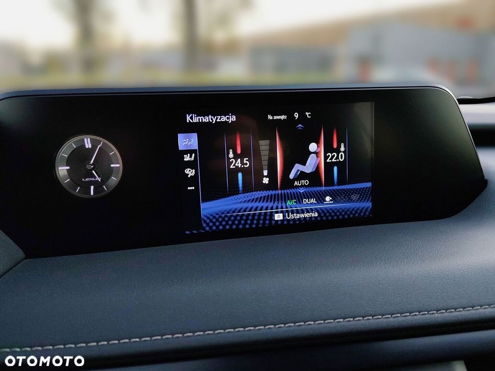 Lexus UX 250h GPF F Impression 2WD - 26